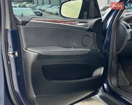 Синій БМВ Х5, об'ємом двигуна 3 л та пробігом 302 тис. км за 13490 $, фото 36 на Automoto.ua