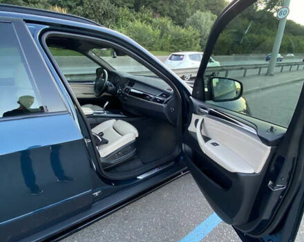 Синий БМВ Х5, объемом двигателя 2.99 л и пробегом 240 тыс. км за 25000 $, фото 16 на Automoto.ua