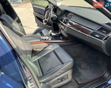 Синий БМВ Х5, объемом двигателя 3 л и пробегом 230 тыс. км за 17700 $, фото 10 на Automoto.ua