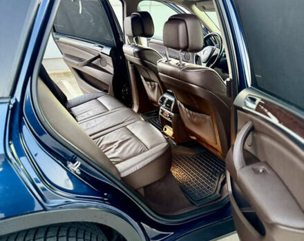 Синій БМВ Х5, об'ємом двигуна 2.99 л та пробігом 300 тис. км за 16800 $, фото 21 на Automoto.ua