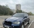 Синий БМВ Х5, объемом двигателя 3 л и пробегом 325 тыс. км за 20000 $, фото 1 на Automoto.ua