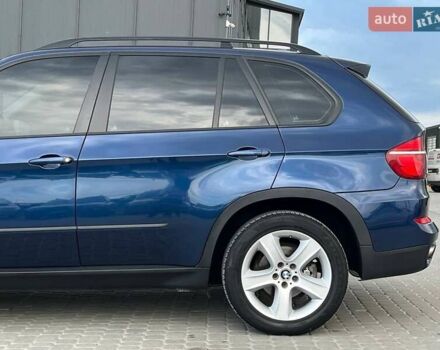 Синій БМВ Х5, об'ємом двигуна 3 л та пробігом 302 тис. км за 13490 $, фото 52 на Automoto.ua