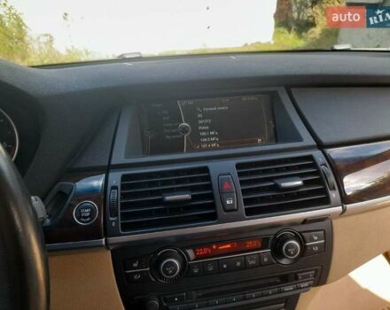 Синий БМВ Х5, объемом двигателя 3 л и пробегом 294 тыс. км за 16850 $, фото 12 на Automoto.ua