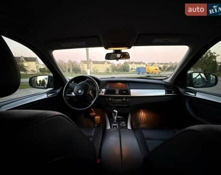 Синий БМВ Х5, объемом двигателя 2.98 л и пробегом 377 тыс. км за 12200 $, фото 18 на Automoto.ua