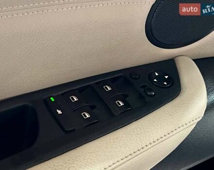 Синий БМВ Х5, объемом двигателя 2.98 л и пробегом 189 тыс. км за 14500 $, фото 13 на Automoto.ua