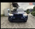 Синий БМВ Х5, объемом двигателя 3 л и пробегом 250 тыс. км за 12444 $, фото 1 на Automoto.ua