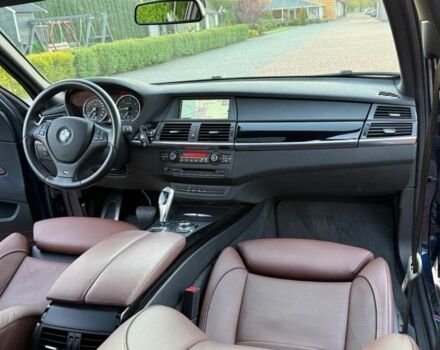 Синій БМВ Х5, об'ємом двигуна 3 л та пробігом 217 тис. км за 4500 $, фото 12 на Automoto.ua