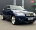 Синий БМВ Х5, объемом двигателя 3 л и пробегом 295 тыс. км за 15900 $, фото 1 на Automoto.ua