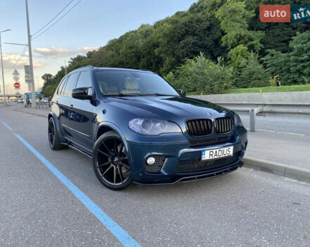 Синий БМВ Х5, объемом двигателя 2.99 л и пробегом 240 тыс. км за 25000 $, фото 2 на Automoto.ua