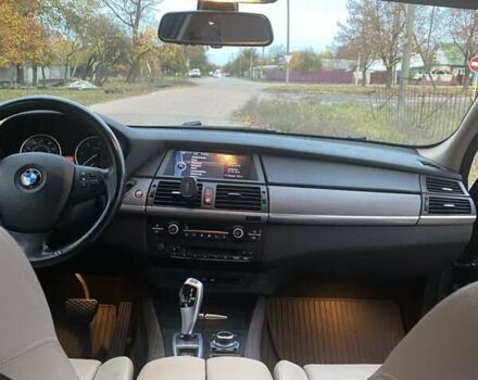 Синий БМВ Х5, объемом двигателя 3 л и пробегом 253 тыс. км за 18300 $, фото 22 на Automoto.ua