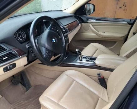 Синий БМВ Х5, объемом двигателя 3 л и пробегом 294 тыс. км за 16850 $, фото 3 на Automoto.ua