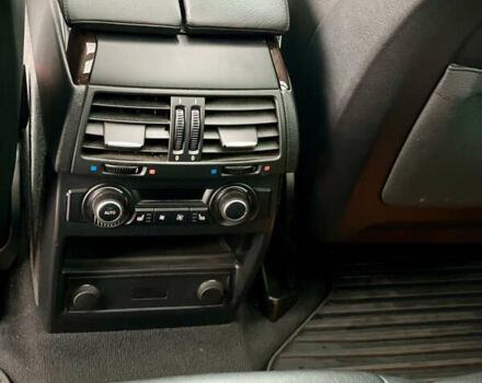 Синий БМВ Х5, объемом двигателя 3 л и пробегом 215 тыс. км за 18000 $, фото 13 на Automoto.ua