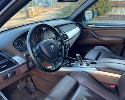Синий БМВ Х5, объемом двигателя 3 л и пробегом 217 тыс. км за 4300 $, фото 7 на Automoto.ua
