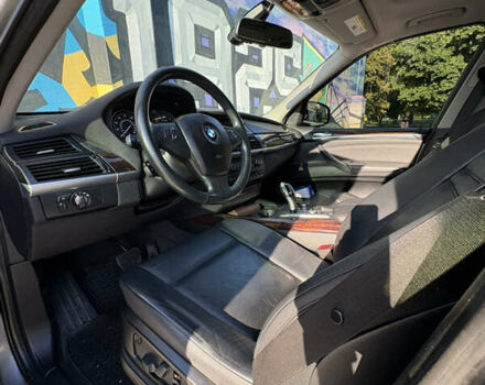 Синий БМВ Х5, объемом двигателя 3 л и пробегом 210 тыс. км за 14500 $, фото 7 на Automoto.ua