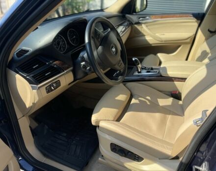 Синий БМВ Х5, объемом двигателя 3 л и пробегом 250 тыс. км за 17500 $, фото 16 на Automoto.ua
