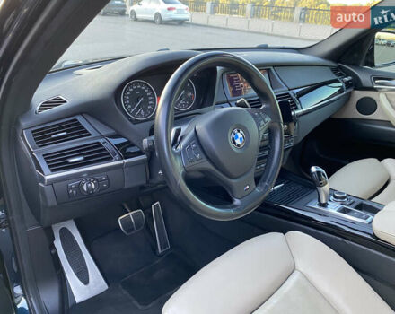 Синий БМВ Х5, объемом двигателя 2.99 л и пробегом 240 тыс. км за 25000 $, фото 8 на Automoto.ua