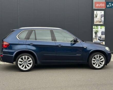 Синий БМВ Х5, объемом двигателя 3 л и пробегом 295 тыс. км за 15900 $, фото 10 на Automoto.ua