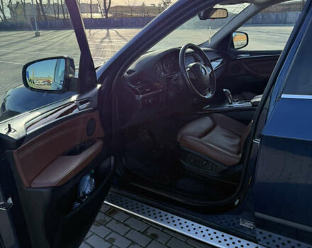 Синий БМВ Х5, объемом двигателя 3 л и пробегом 291 тыс. км за 19800 $, фото 5 на Automoto.ua