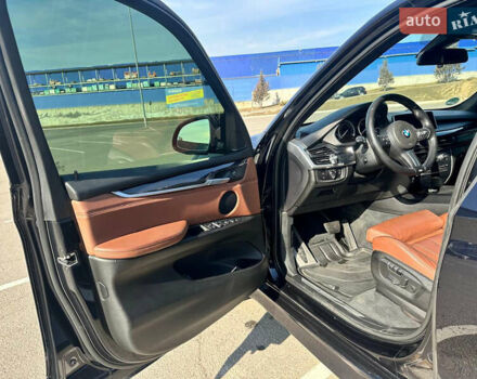 Синій БМВ Х5, об'ємом двигуна 2.99 л та пробігом 252 тис. км за 25500 $, фото 21 на Automoto.ua