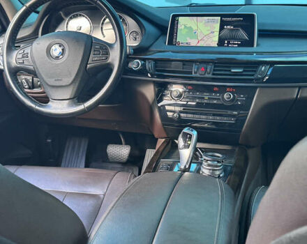 Синий БМВ Х5, объемом двигателя 2.99 л и пробегом 181 тыс. км за 25000 $, фото 13 на Automoto.ua