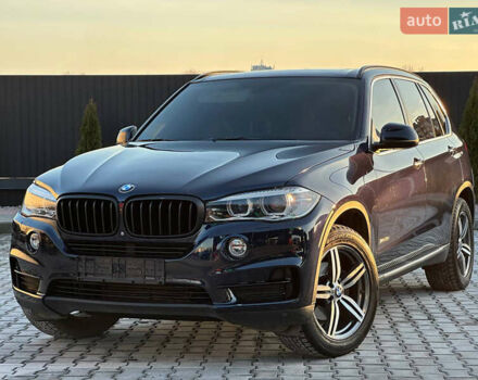 Синий БМВ Х5, объемом двигателя 3 л и пробегом 145 тыс. км за 20999 $, фото 1 на Automoto.ua