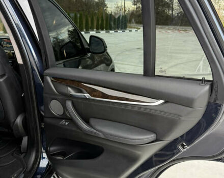 Синій БМВ Х5, об'ємом двигуна 3 л та пробігом 250 тис. км за 25900 $, фото 4 на Automoto.ua