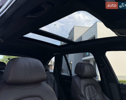 Синий БМВ Х5, объемом двигателя 2.99 л и пробегом 247 тыс. км за 35000 $, фото 62 на Automoto.ua