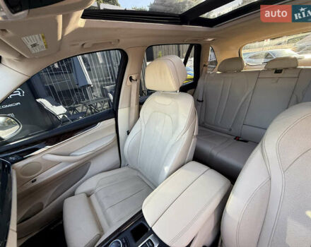 Синий БМВ Х5, объемом двигателя 2.98 л и пробегом 226 тыс. км за 20000 $, фото 19 на Automoto.ua