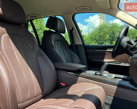 Синий БМВ Х5, объемом двигателя 3 л и пробегом 120 тыс. км за 35750 $, фото 16 на Automoto.ua