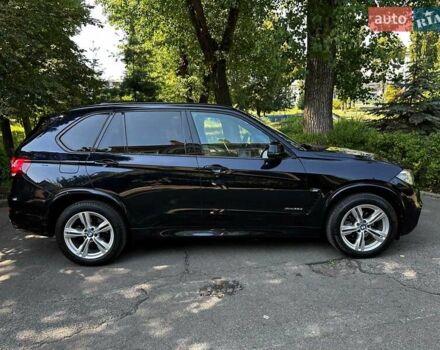 Синій БМВ Х5, об'ємом двигуна 3 л та пробігом 222 тис. км за 30990 $, фото 3 на Automoto.ua