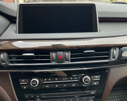 Синий БМВ Х5, объемом двигателя 2.98 л и пробегом 249 тыс. км за 18500 $, фото 28 на Automoto.ua