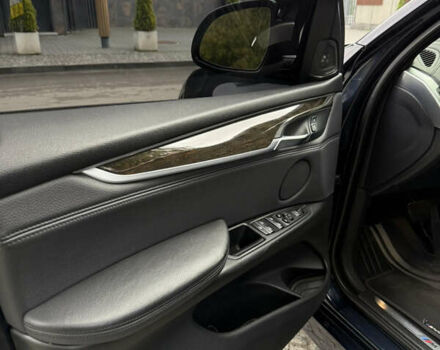 Синий БМВ Х5, объемом двигателя 2.98 л и пробегом 180 тыс. км за 24000 $, фото 18 на Automoto.ua