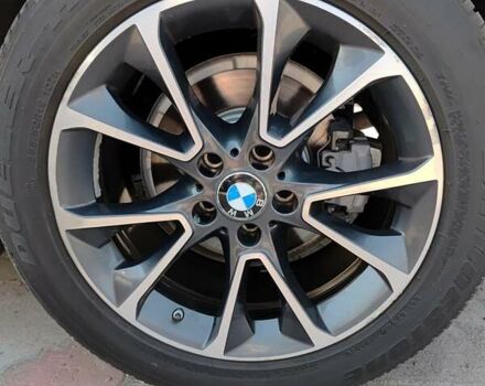 Синий БМВ Х5, объемом двигателя 3 л и пробегом 263 тыс. км за 23800 $, фото 68 на Automoto.ua