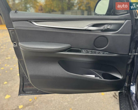 Синій БМВ Х5, об'ємом двигуна 2.99 л та пробігом 206 тис. км за 23400 $, фото 23 на Automoto.ua