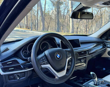 Синій БМВ Х5, об'ємом двигуна 2.98 л та пробігом 215 тис. км за 27000 $, фото 6 на Automoto.ua