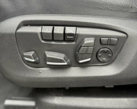 Синій БМВ Х5, об'ємом двигуна 3 л та пробігом 250 тис. км за 25900 $, фото 2 на Automoto.ua