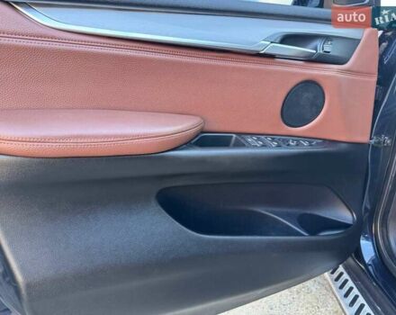 Синій БМВ Х5, об'ємом двигуна 3 л та пробігом 248 тис. км за 26000 $, фото 16 на Automoto.ua