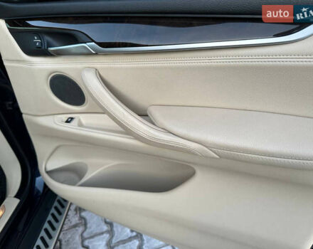 Синий БМВ Х5, объемом двигателя 3 л и пробегом 145 тыс. км за 20999 $, фото 13 на Automoto.ua