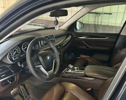 Синий БМВ Х5, объемом двигателя 2.98 л и пробегом 225 тыс. км за 23000 $, фото 7 на Automoto.ua