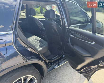 Синій БМВ Х5, об'ємом двигуна 2.99 л та пробігом 178 тис. км за 27000 $, фото 14 на Automoto.ua