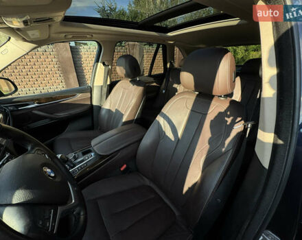 Синий БМВ Х5, объемом двигателя 2.99 л и пробегом 228 тыс. км за 27000 $, фото 6 на Automoto.ua