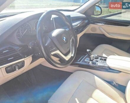 Синій БМВ Х5, об'ємом двигуна 2.98 л та пробігом 116 тис. км за 32000 $, фото 14 на Automoto.ua