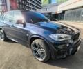 Синій БМВ Х5, об'ємом двигуна 3 л та пробігом 167 тис. км за 29999 $, фото 3 на Automoto.ua