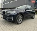 Синий БМВ Х5, объемом двигателя 2 л и пробегом 216 тыс. км за 28000 $, фото 2 на Automoto.ua