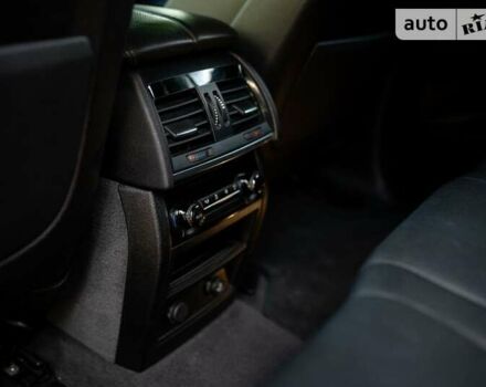 Синій БМВ Х5, об'ємом двигуна 2.99 л та пробігом 217 тис. км за 36500 $, фото 9 на Automoto.ua