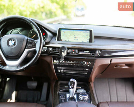 БМВ Х5 2015 в Тернополе на Automoto.ua Синий БМВ Х5, объемом двигателя 2.99 л и пробегом 280 тыс. км за 27000 $, фото 3 на Automoto.ua