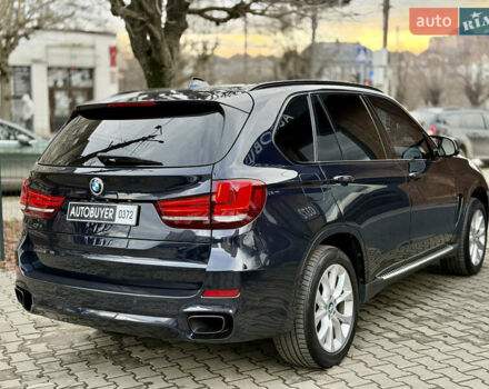 Синій БМВ Х5, об'ємом двигуна 2.99 л та пробігом 160 тис. км за 28500 $, фото 5 на Automoto.ua