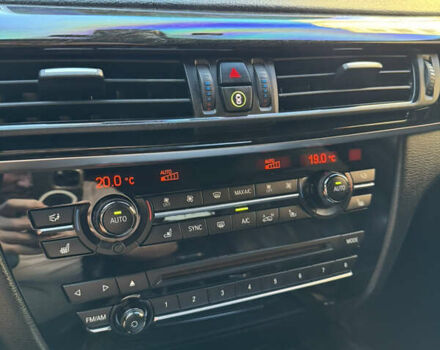 Синий БМВ Х5, объемом двигателя 2.98 л и пробегом 162 тыс. км за 30000 $, фото 21 на Automoto.ua