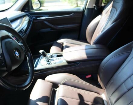 Синій БМВ Х5, об'ємом двигуна 3 л та пробігом 73 тис. км за 4000 $, фото 8 на Automoto.ua