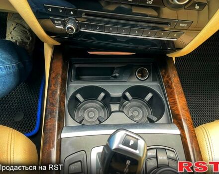 Синій БМВ Х5, об'ємом двигуна 3 л та пробігом 260 тис. км за 24499 $, фото 8 на Automoto.ua
